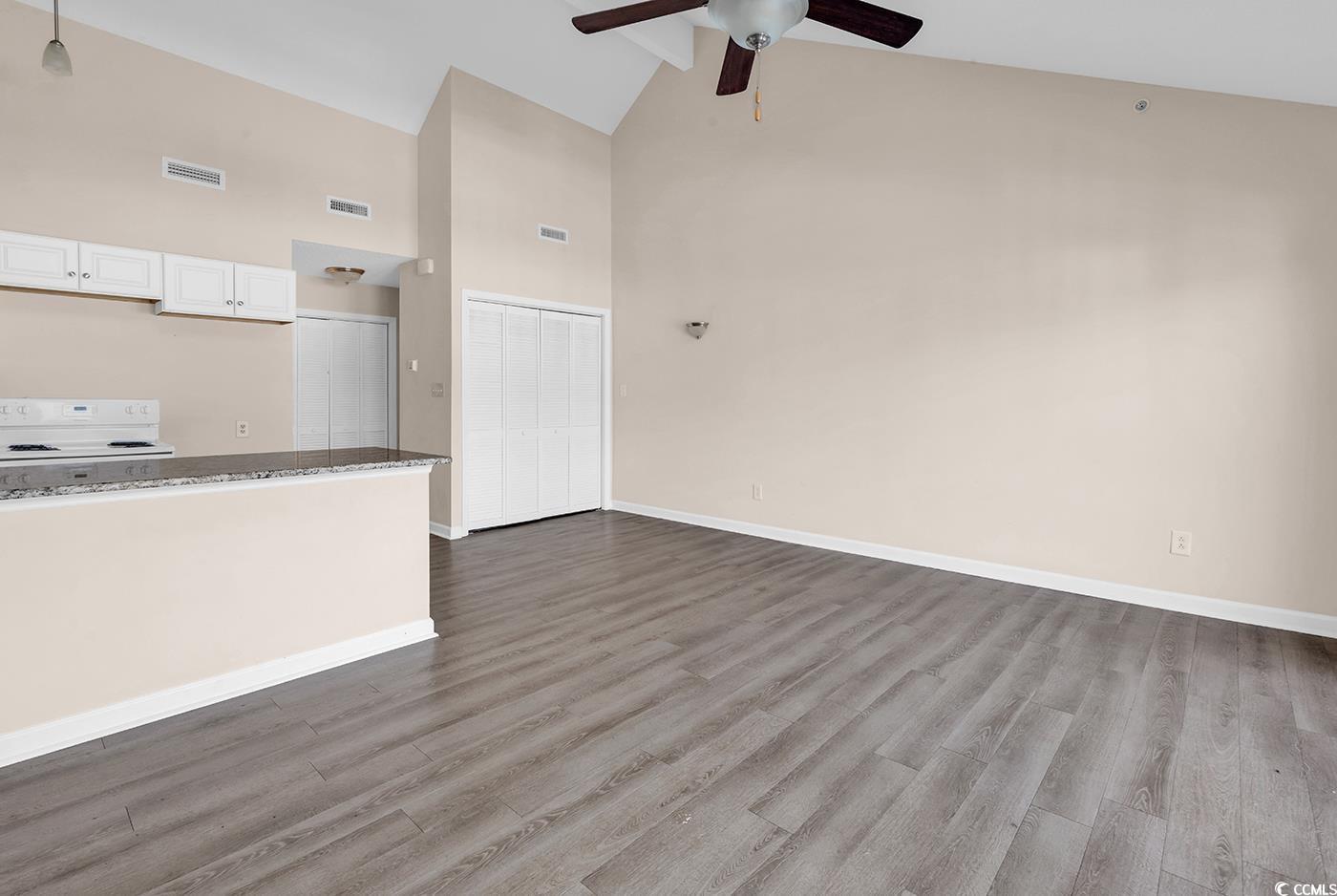 510 Fairwood Lakes Dr. Unit: 21-P