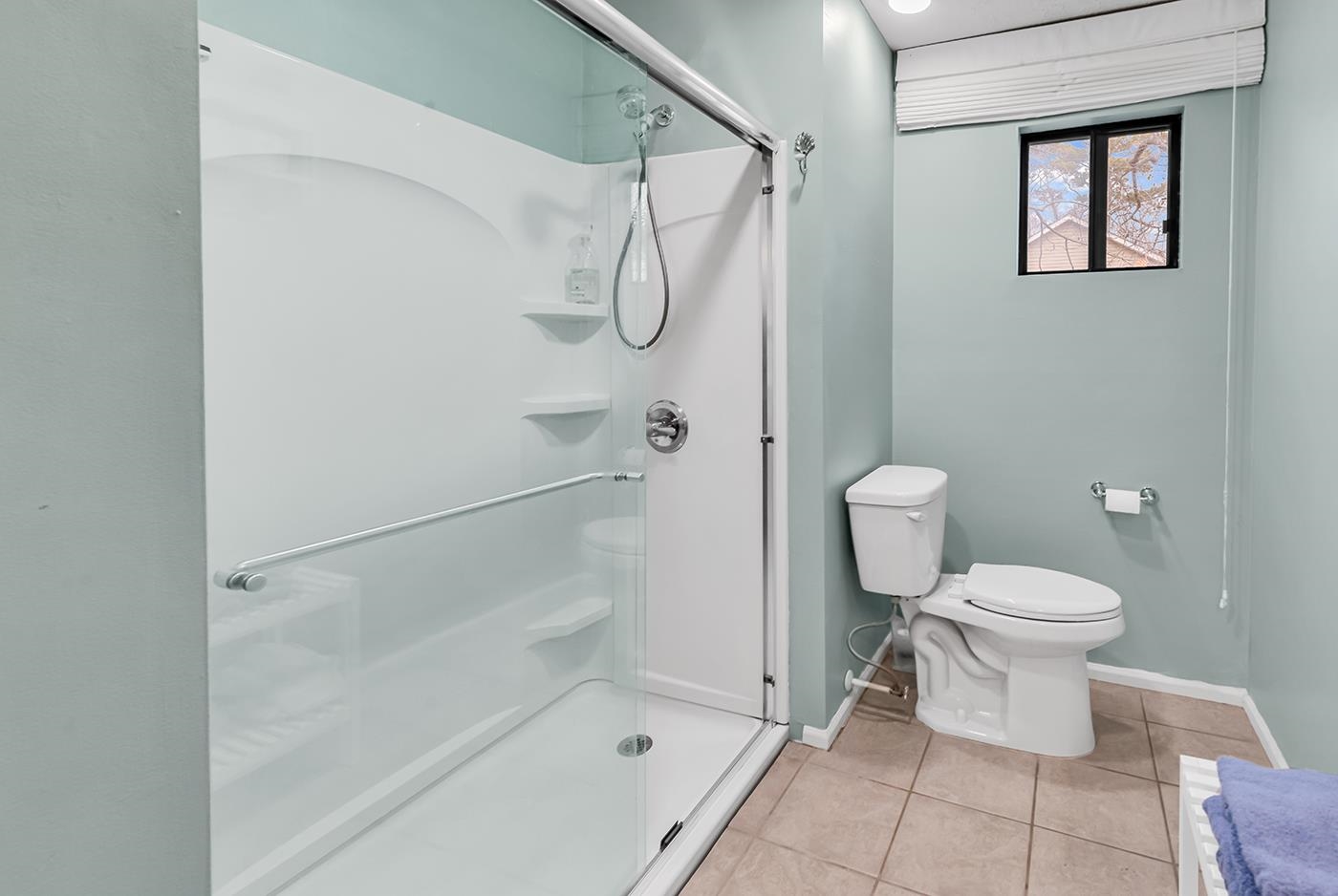 724 Juniper Dr. Unit: B