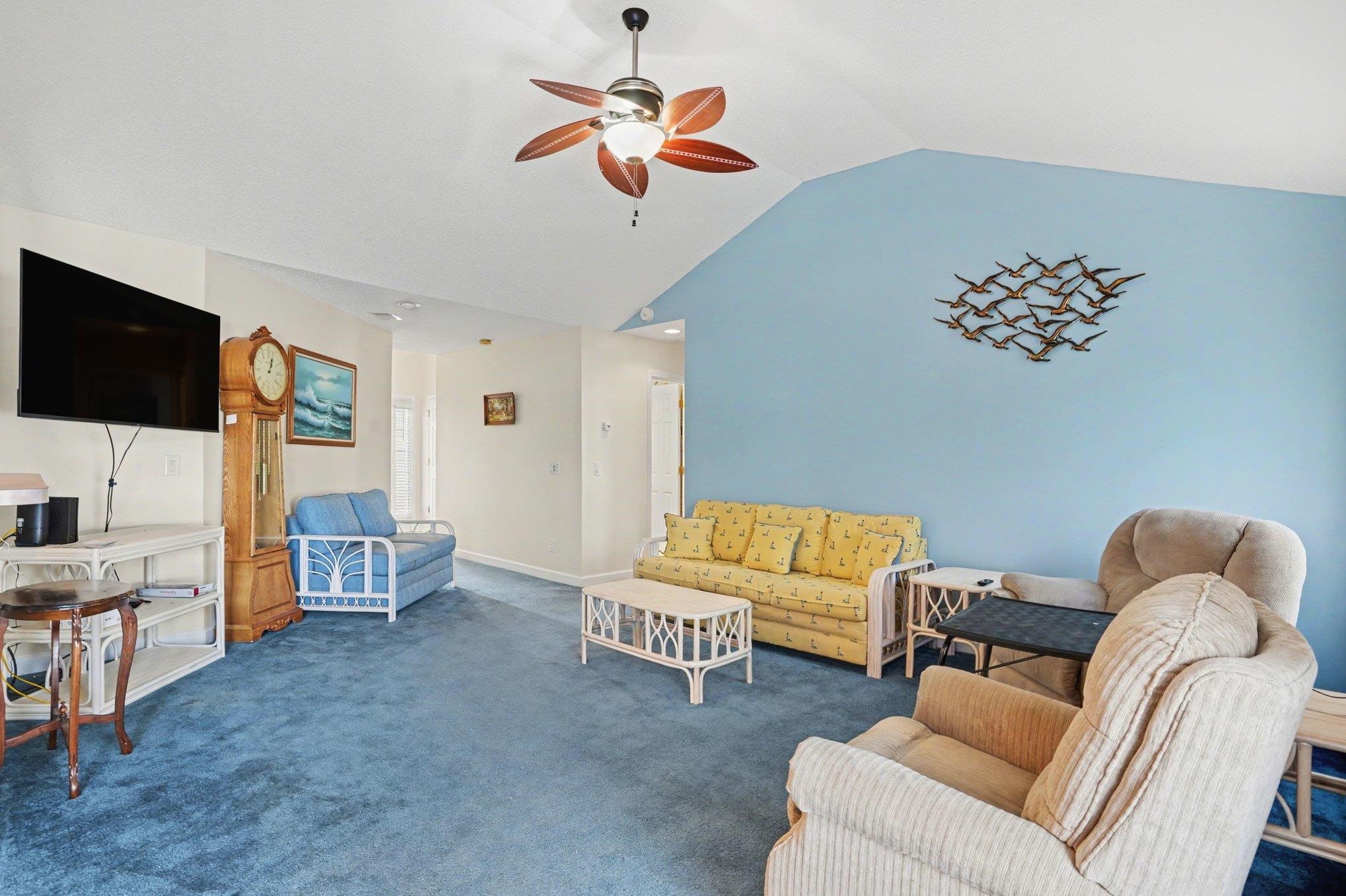 504 Whitebark St.