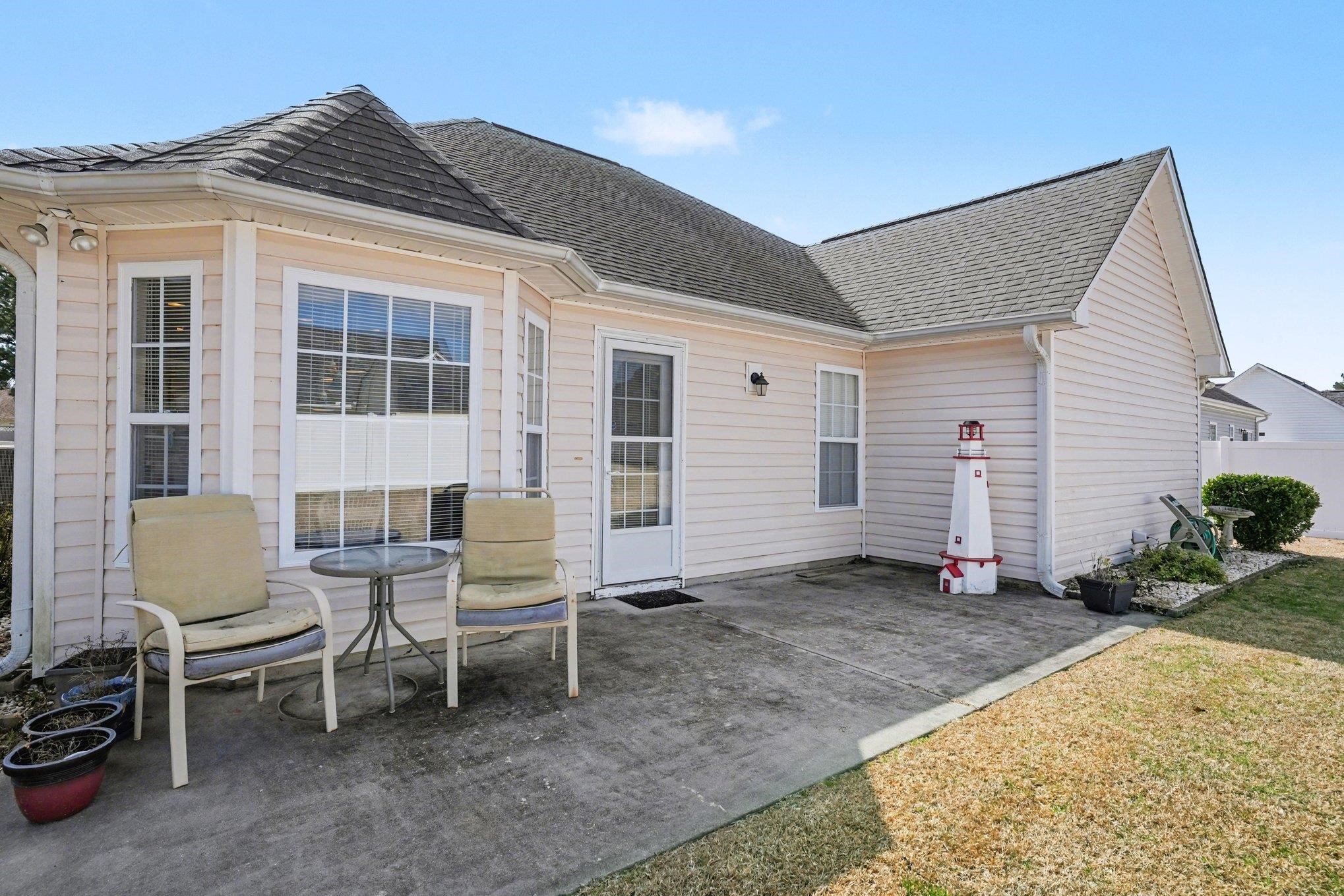 504 Whitebark St.