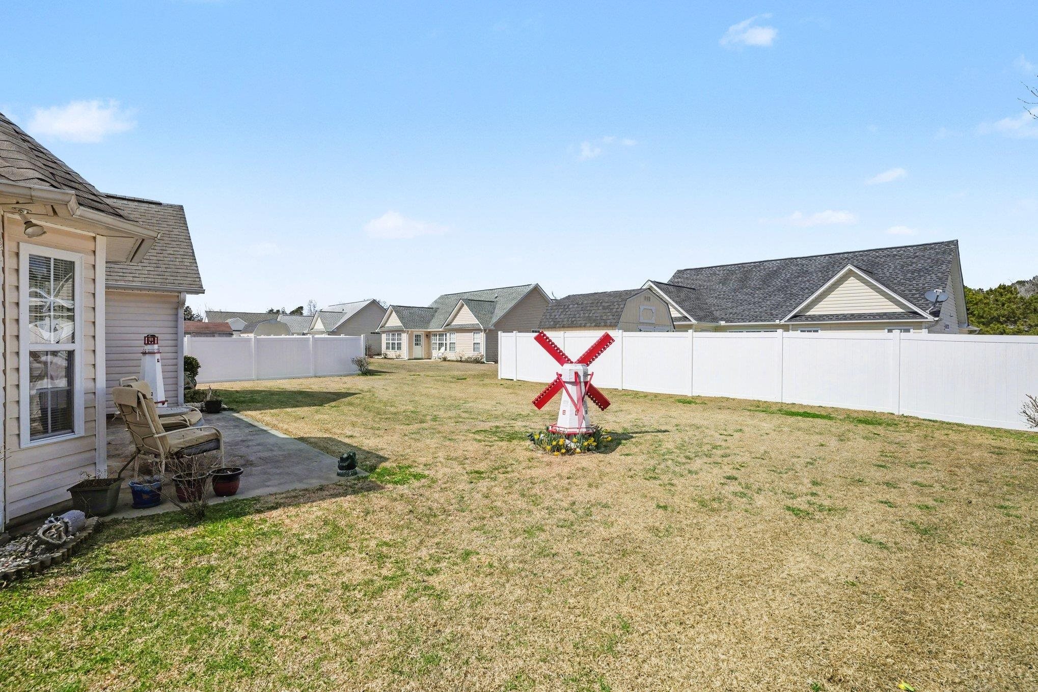 504 Whitebark St.