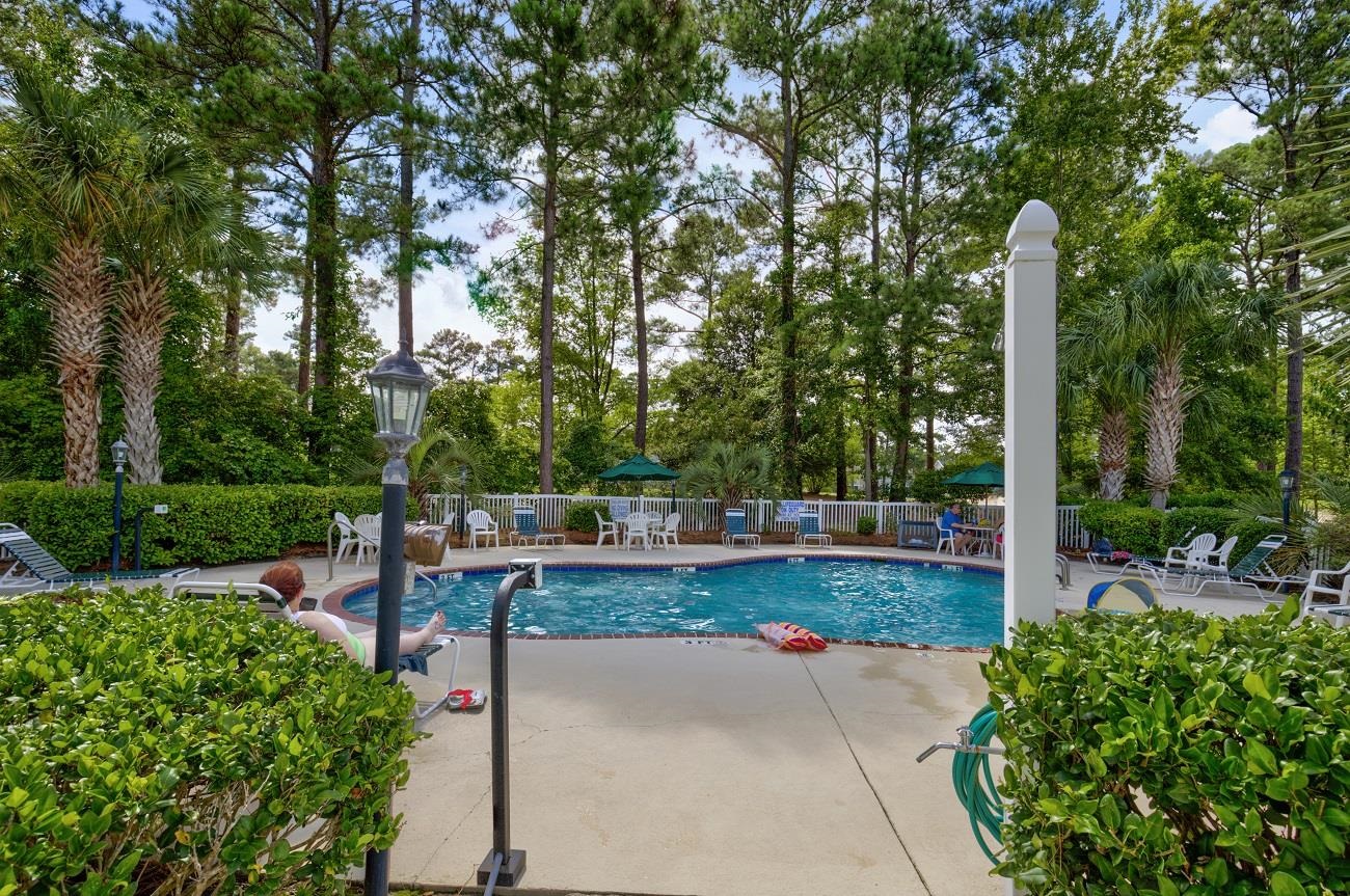 705 Riverwalk Dr. Unit: 102