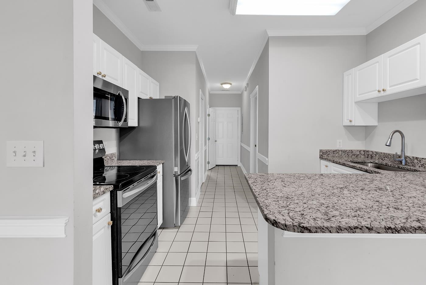 705 Riverwalk Dr. Unit: 102
