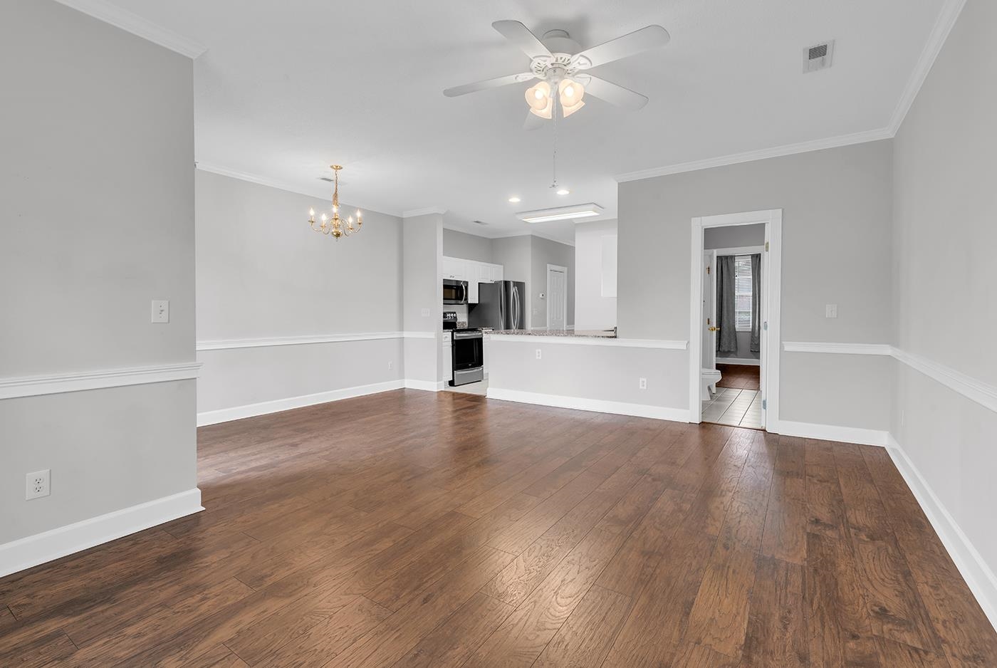 705 Riverwalk Dr. Unit: 102