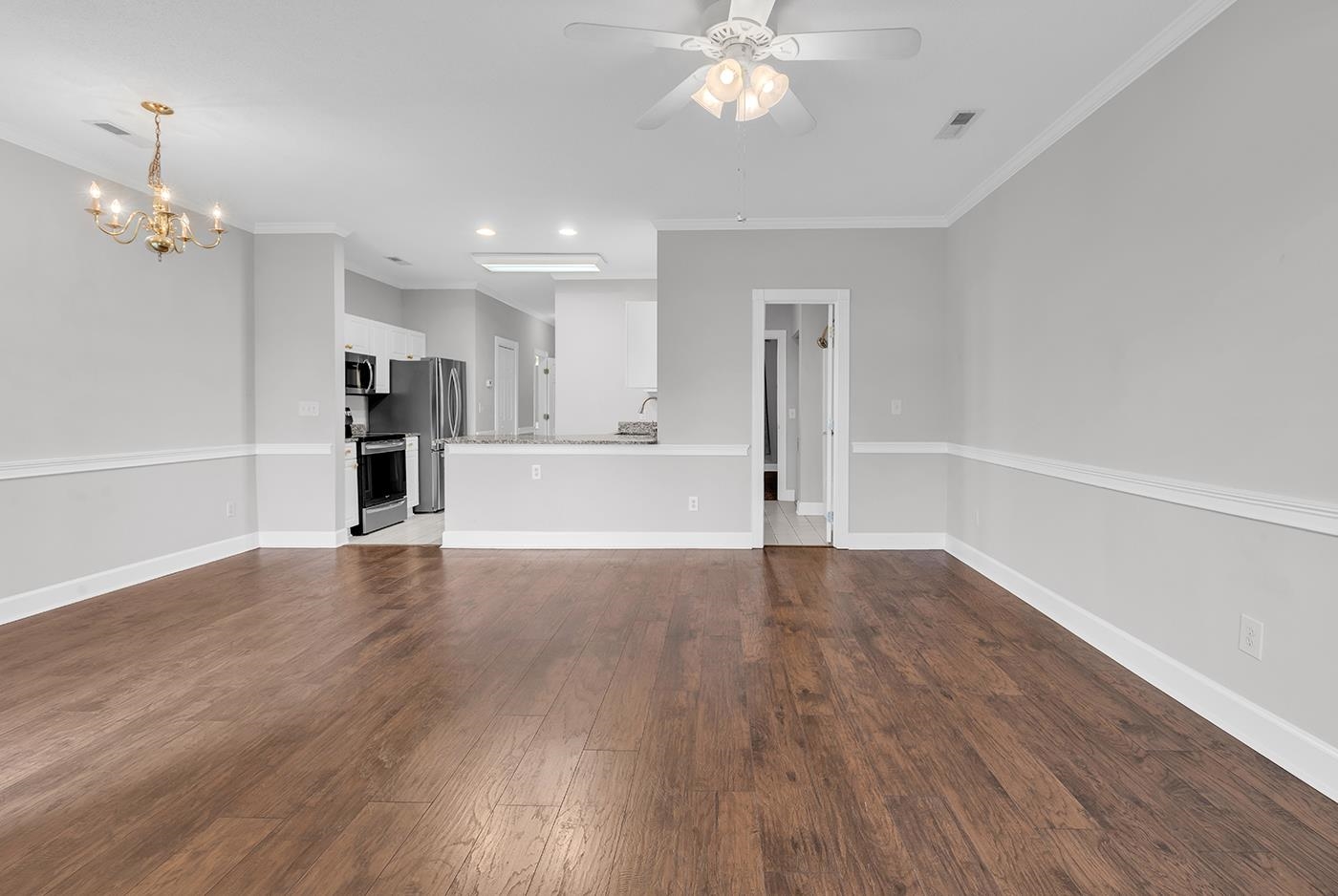 705 Riverwalk Dr. Unit: 102