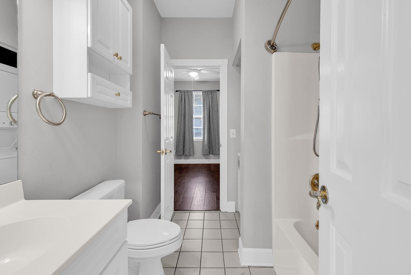 705 Riverwalk Dr. Unit: 102