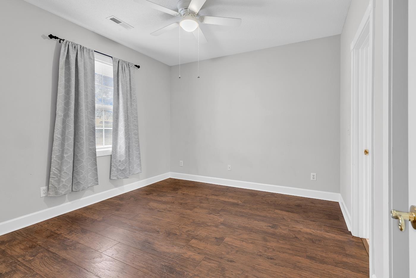 705 Riverwalk Dr. Unit: 102