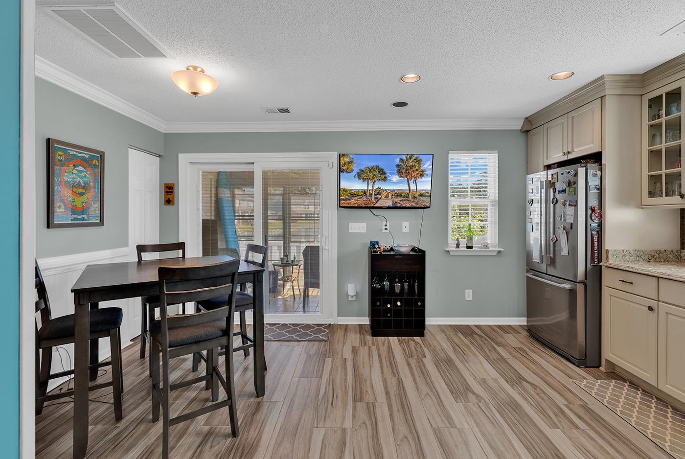 3550 Chestnut Dr. Unit: 3550