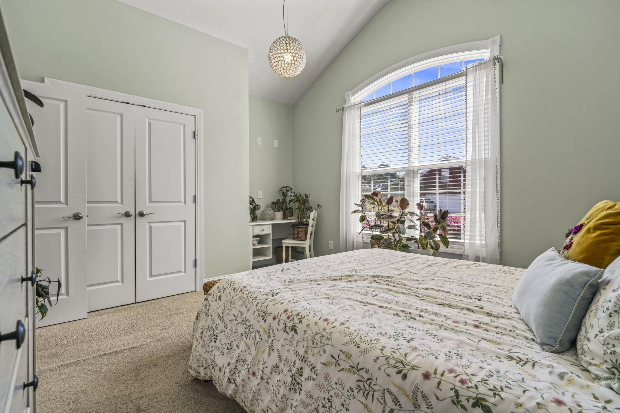 555 Linton Park Rd.