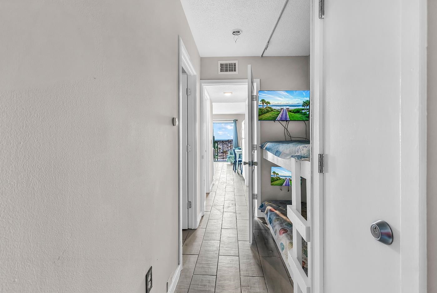 5905 South Kings Hwy. Unit: 532B