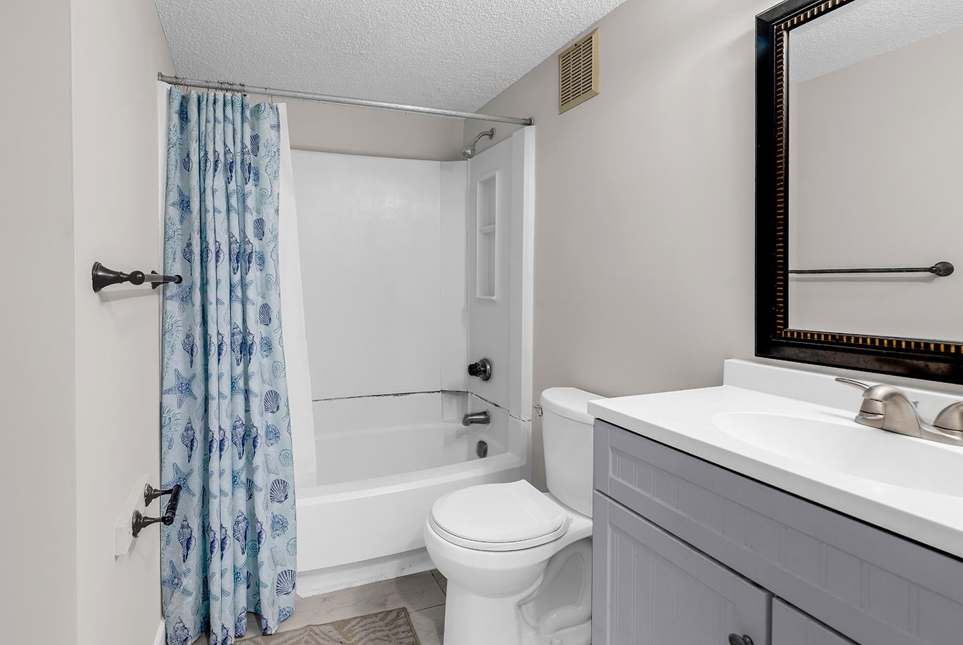 5905 South Kings Hwy. Unit: 532B