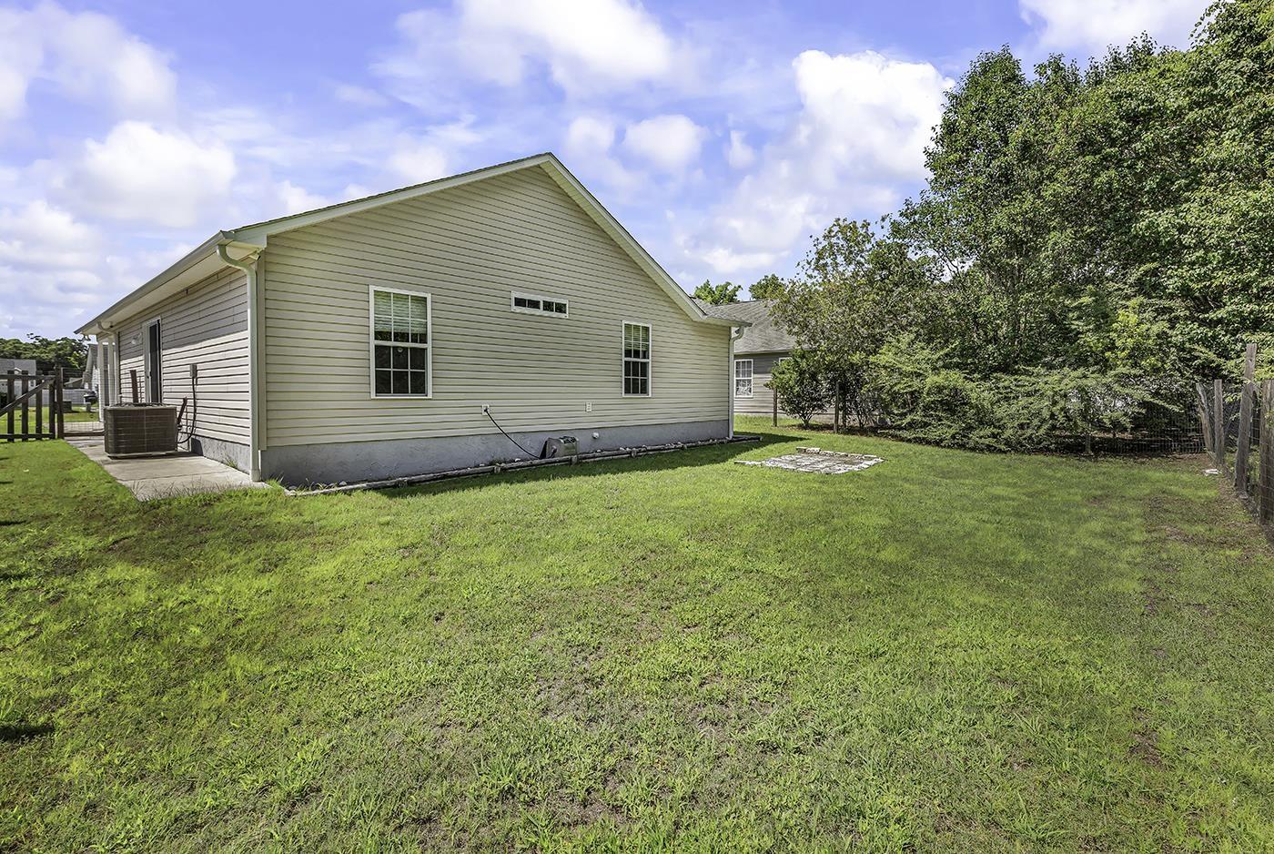 458 Sean River Rd.