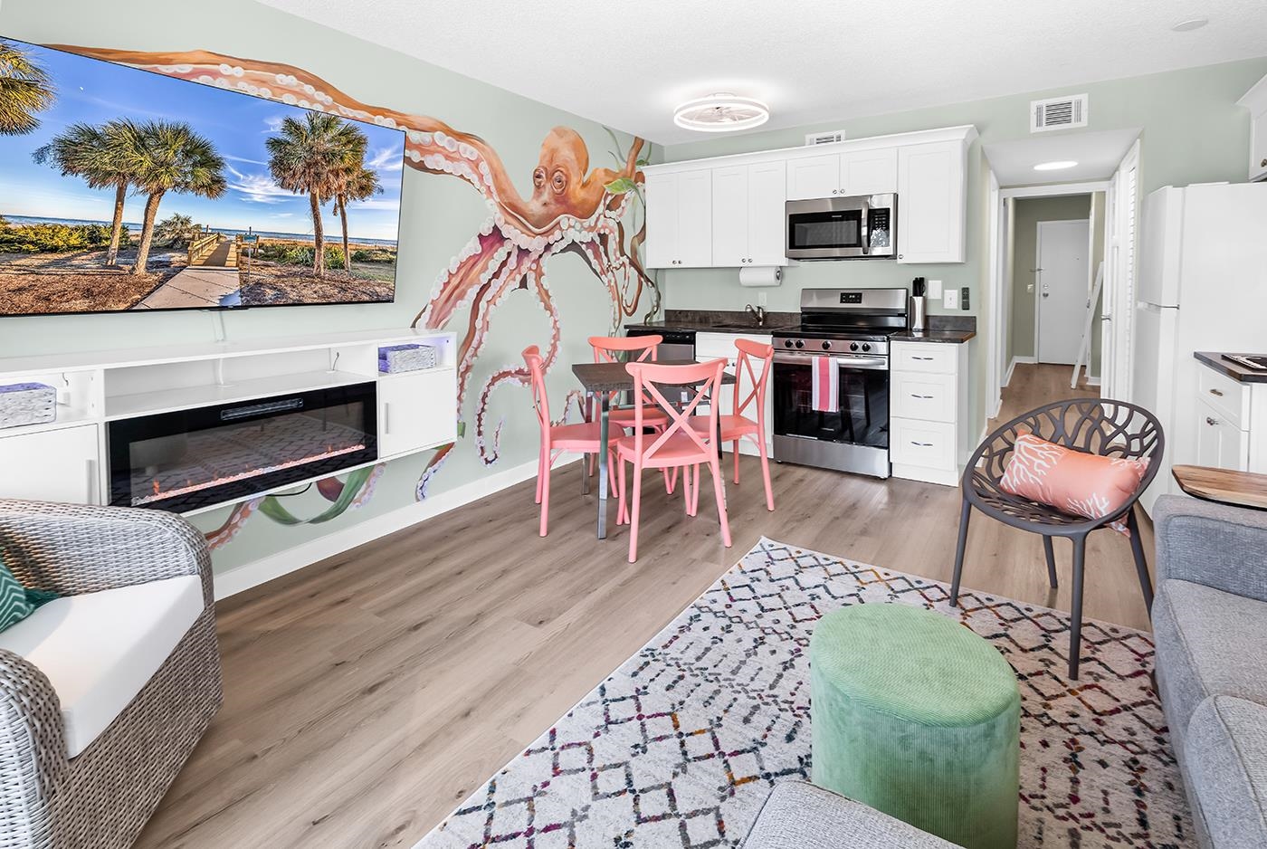 5905 South Kings Hwy. Unit: 235