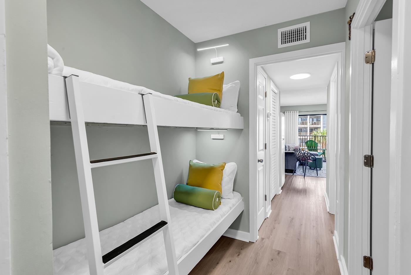 5905 South Kings Hwy. Unit: 235