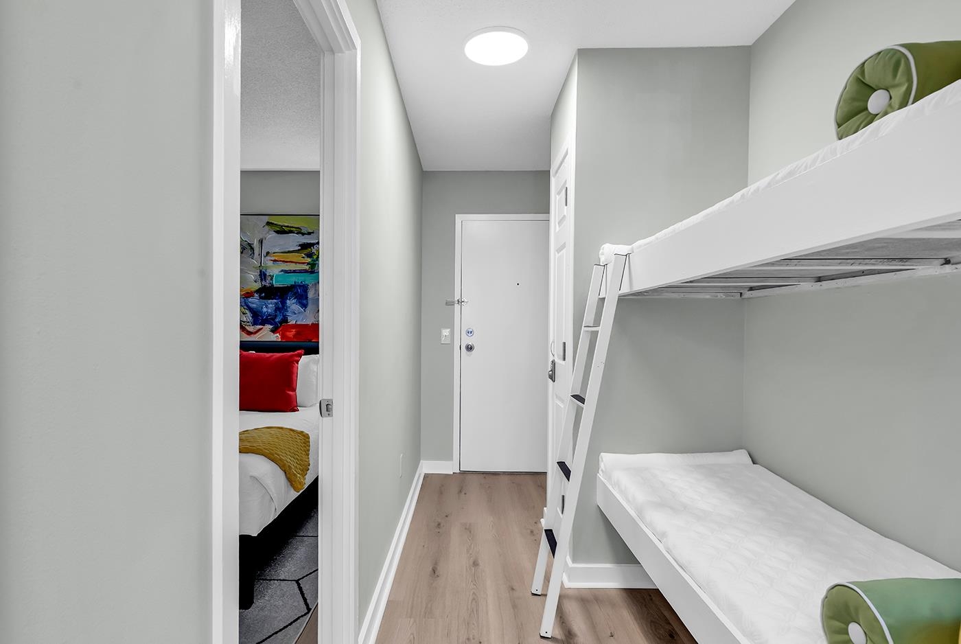 5905 South Kings Hwy. Unit: 235