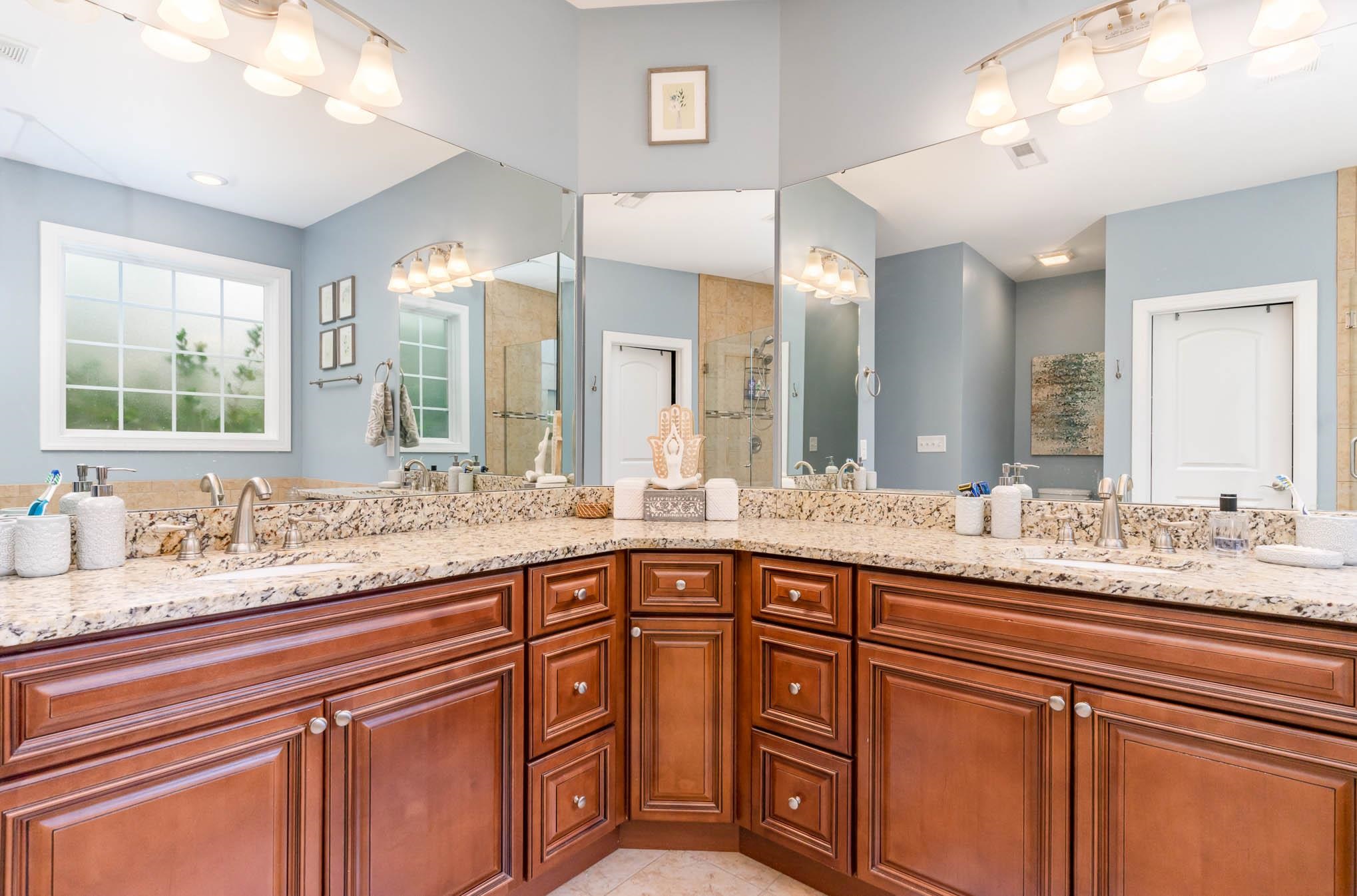721 McDuffie Dr.