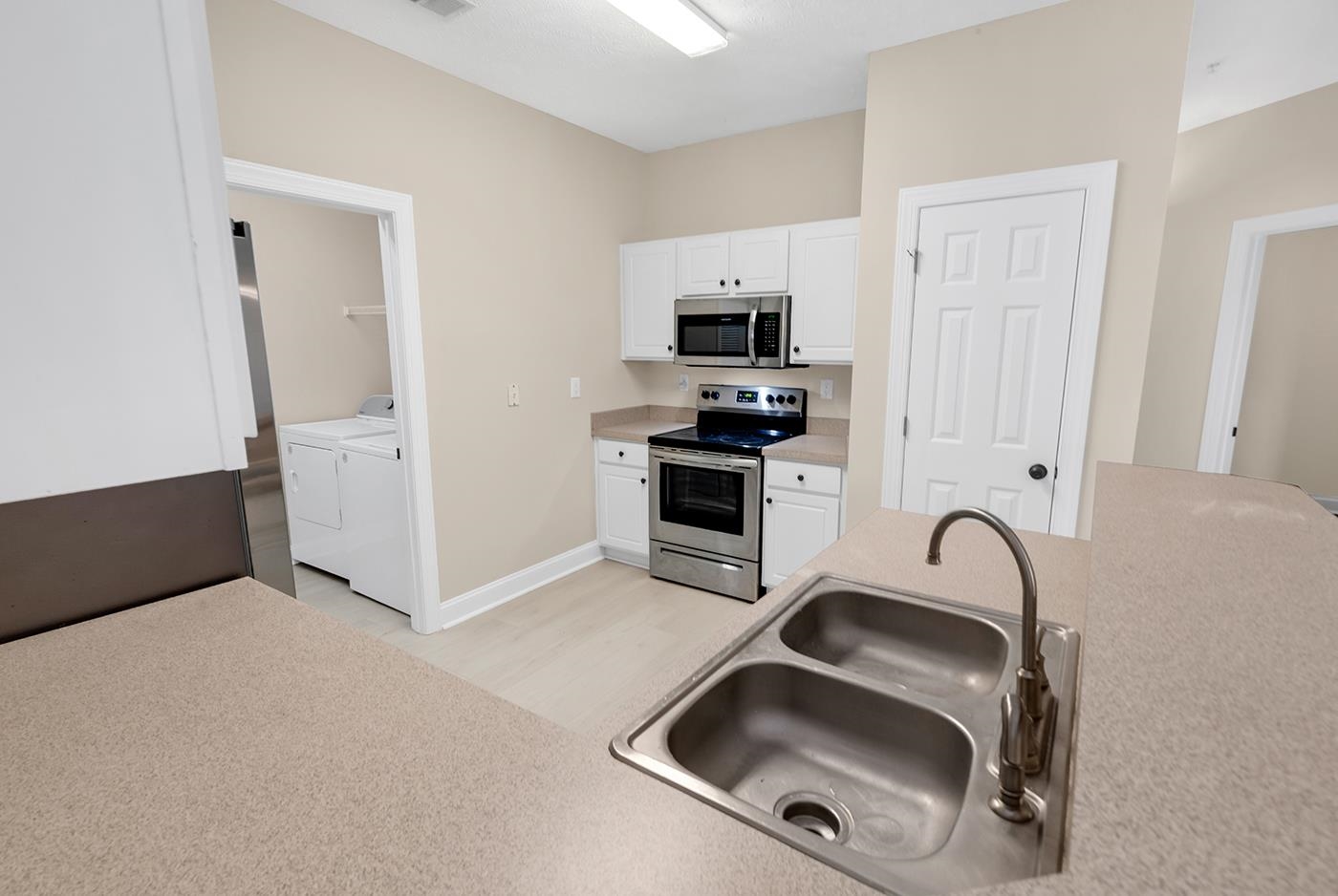 5080 Windsor Green Way Unit: 302