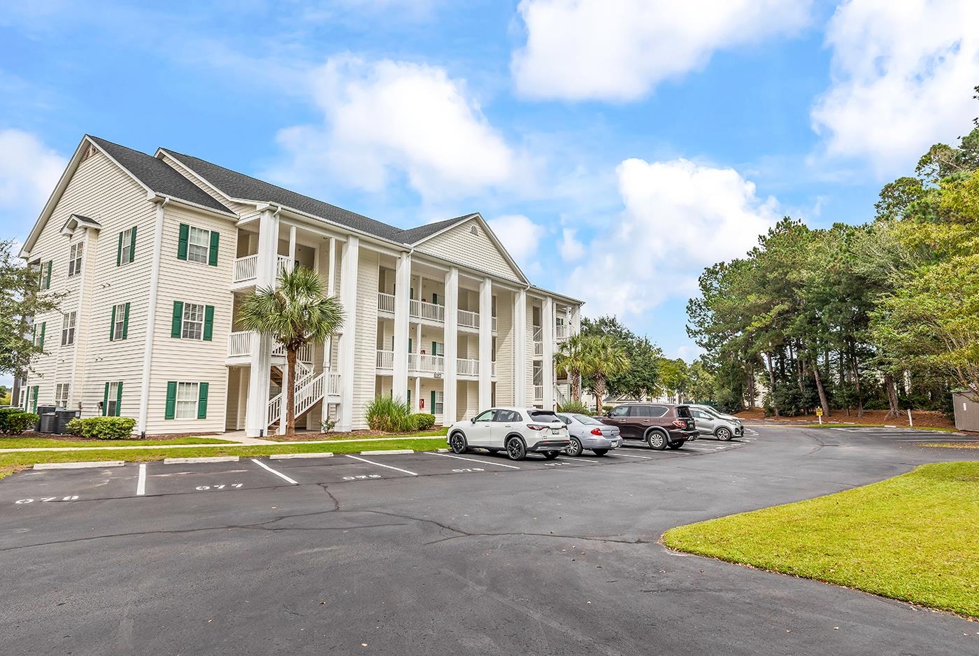 5080 Windsor Green Way Unit: 302