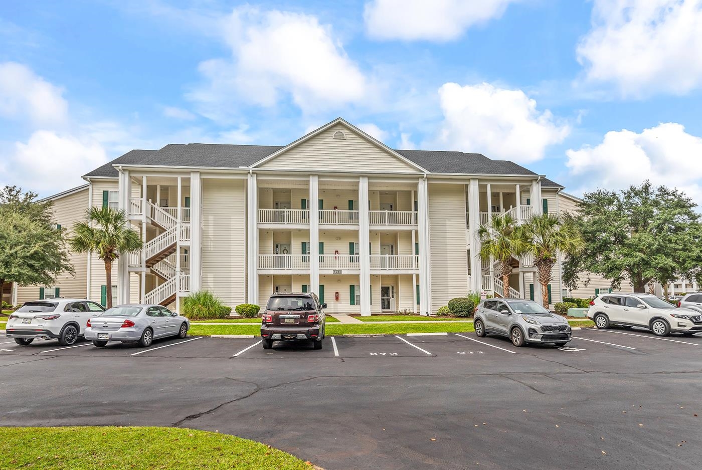 5080 Windsor Green Way Unit: 302