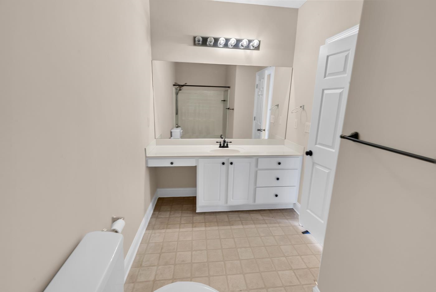 5080 Windsor Green Way Unit: 302