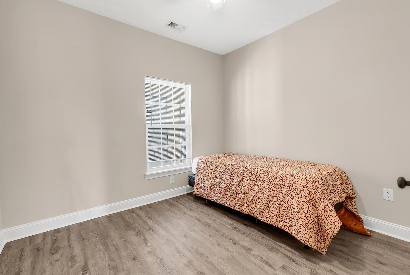 5080 Windsor Green Way Unit: 302
