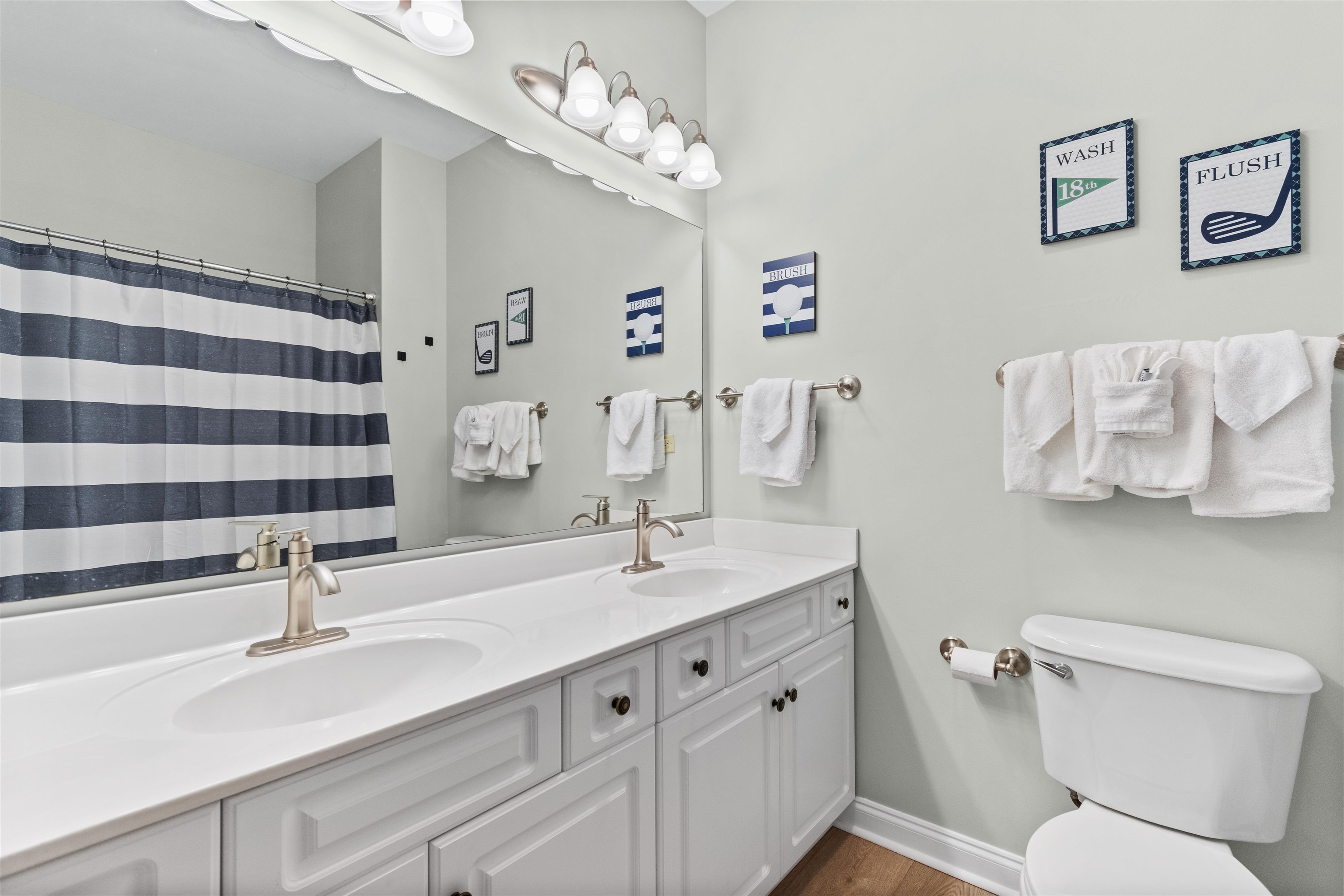 100 Cypress Point Ct. Unit: 205