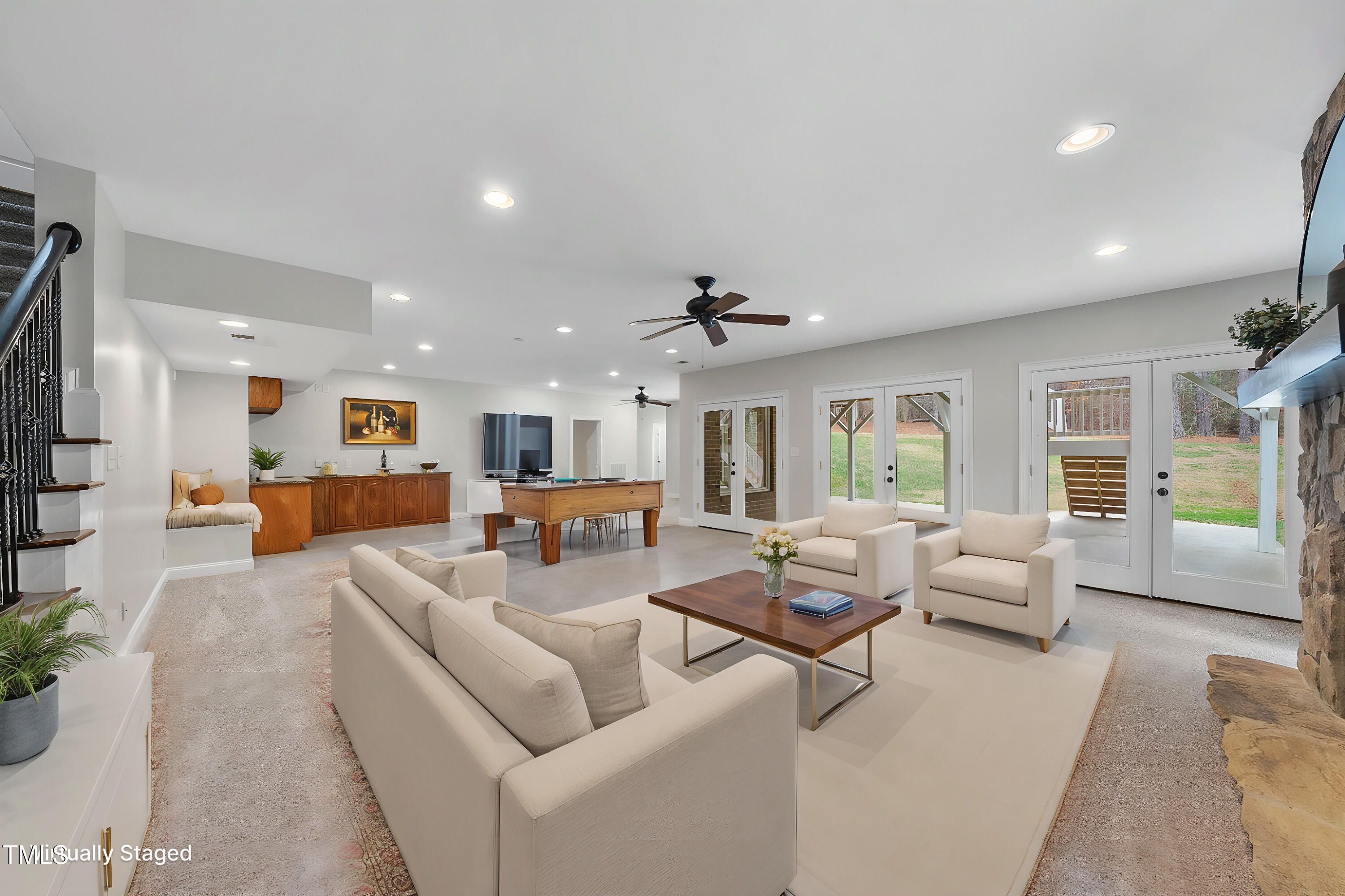 1201 Enderbury Drive