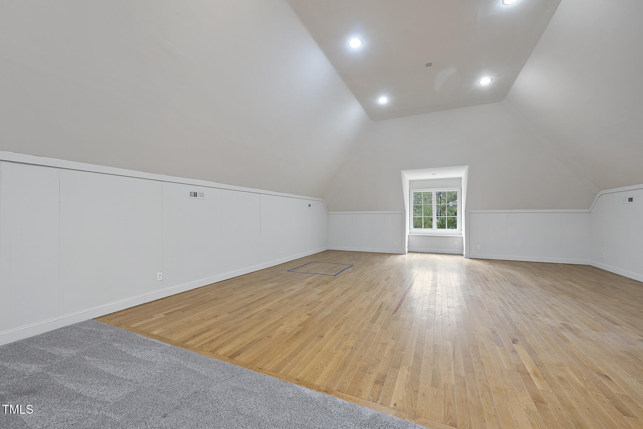 1201 Enderbury Drive