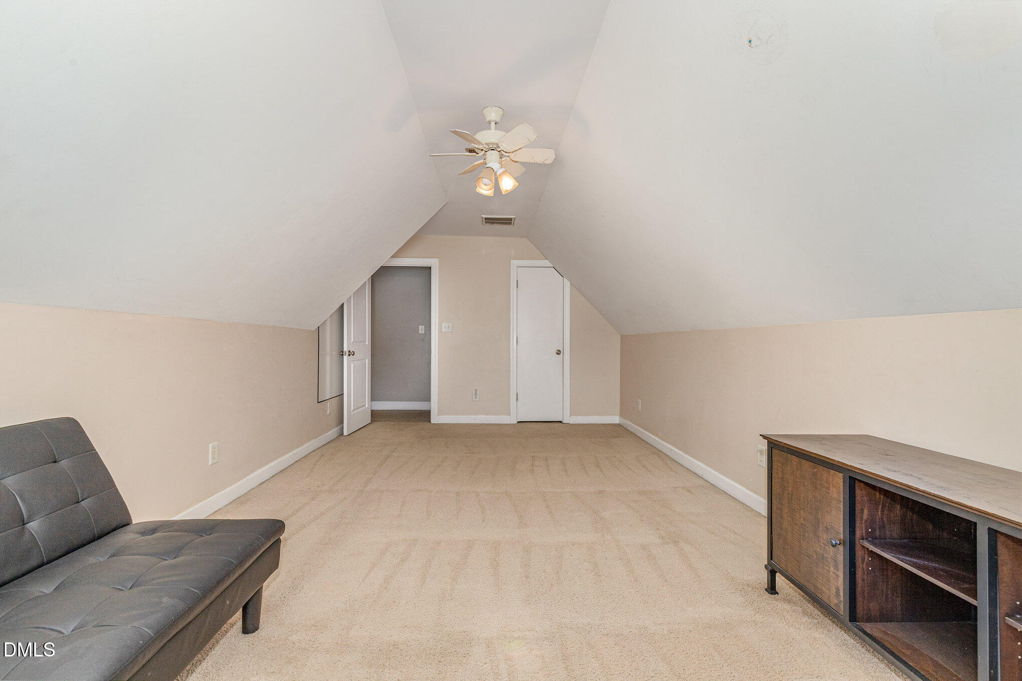 5781 Roseheath Road