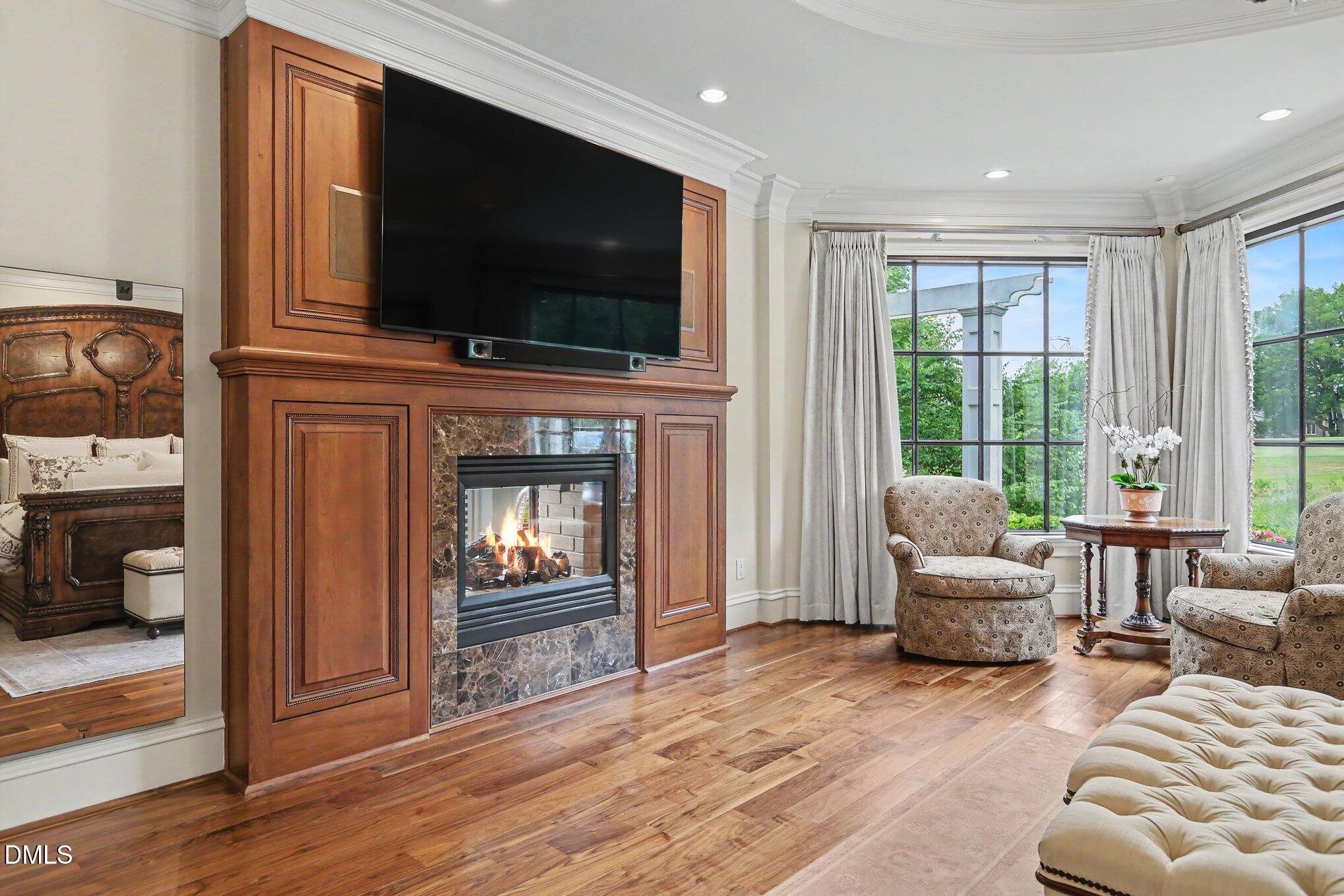2317 Victoria Park Lane