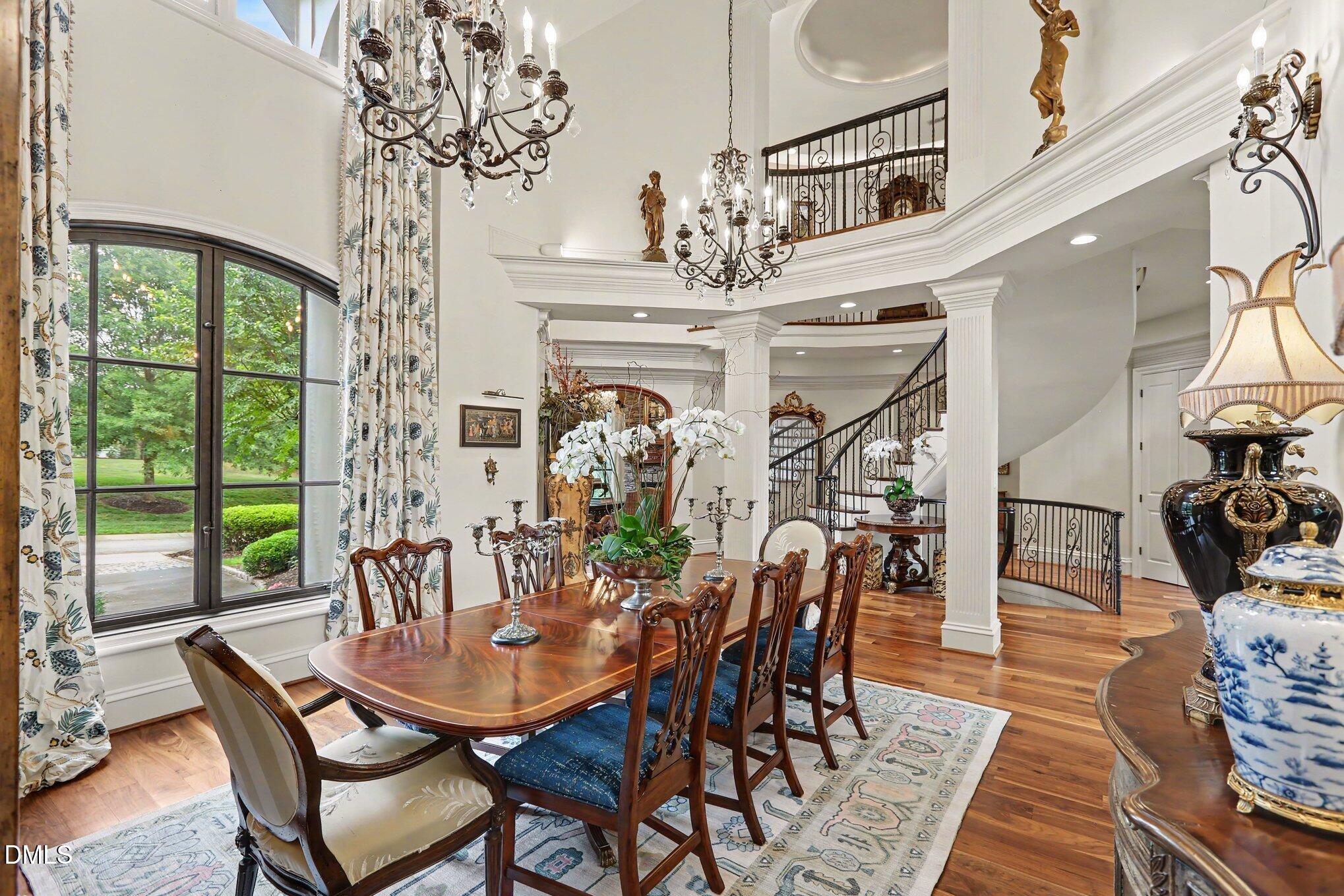 2317 Victoria Park Lane