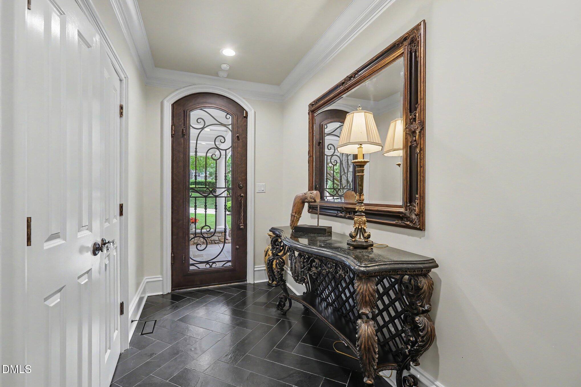 2317 Victoria Park Lane
