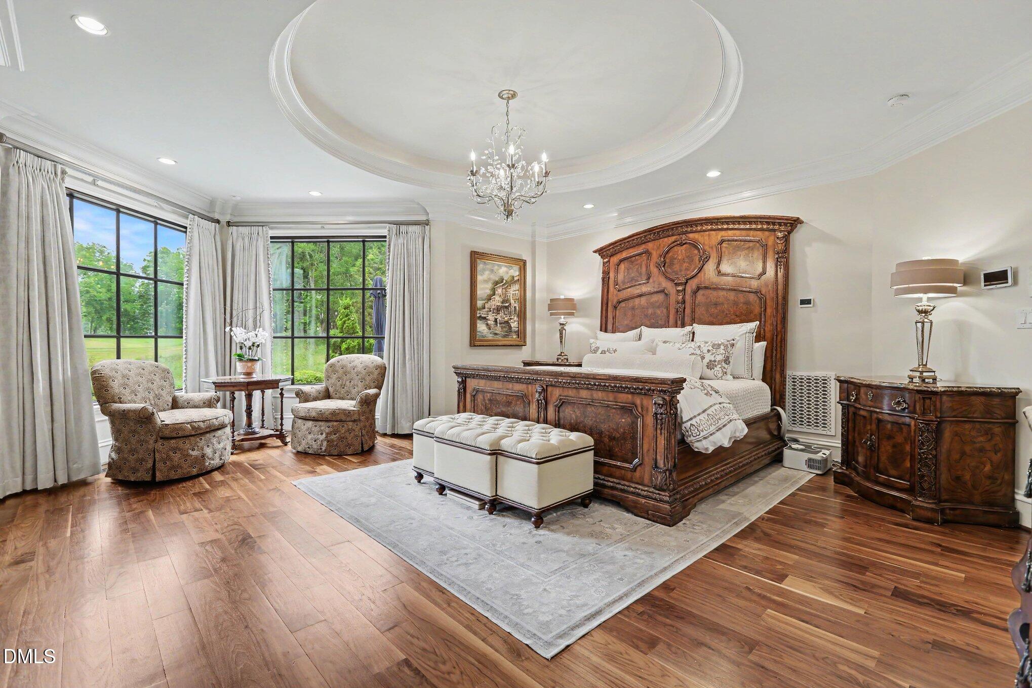 2317 Victoria Park Lane