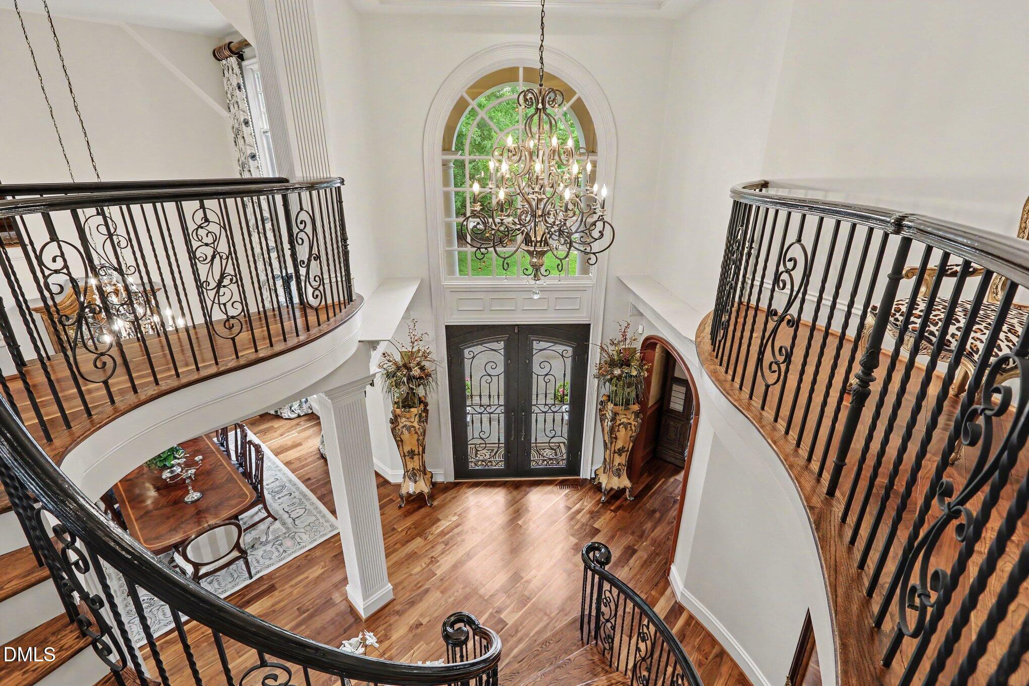 2317 Victoria Park Lane