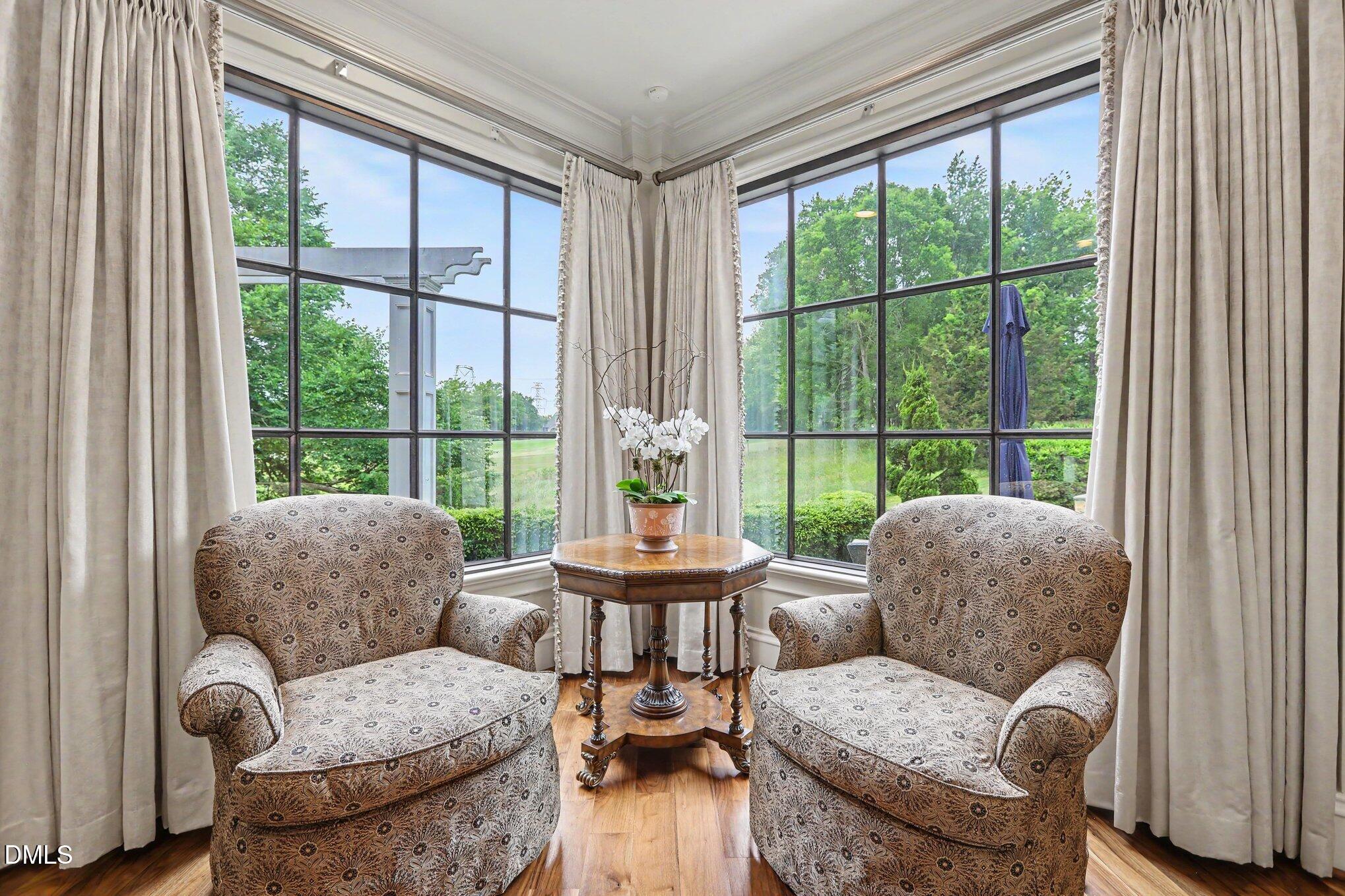 2317 Victoria Park Lane
