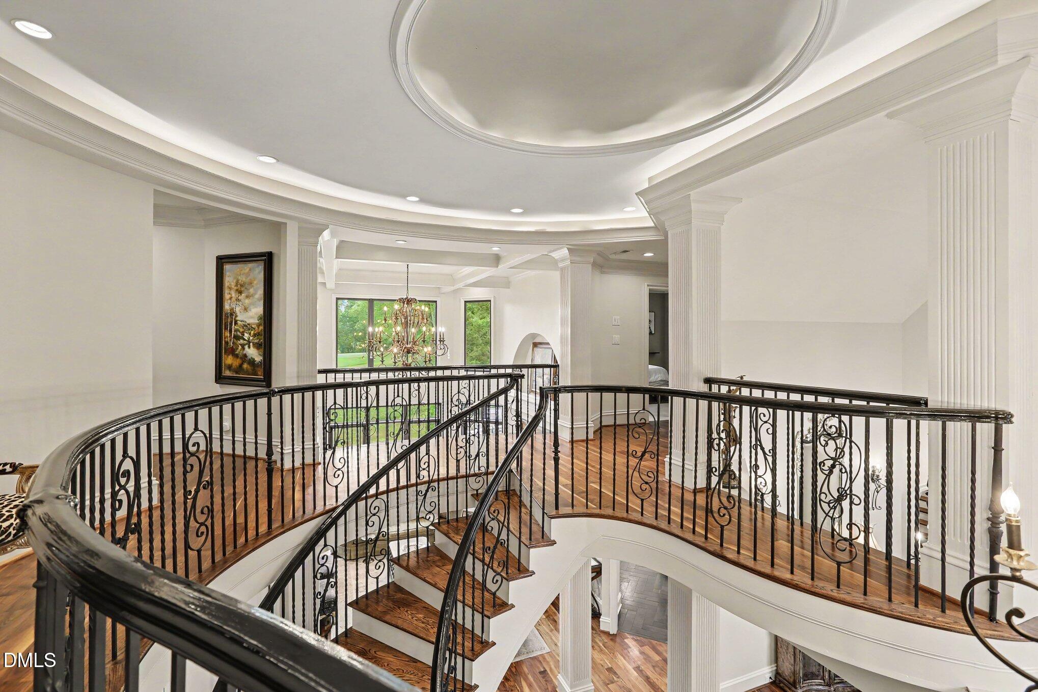2317 Victoria Park Lane
