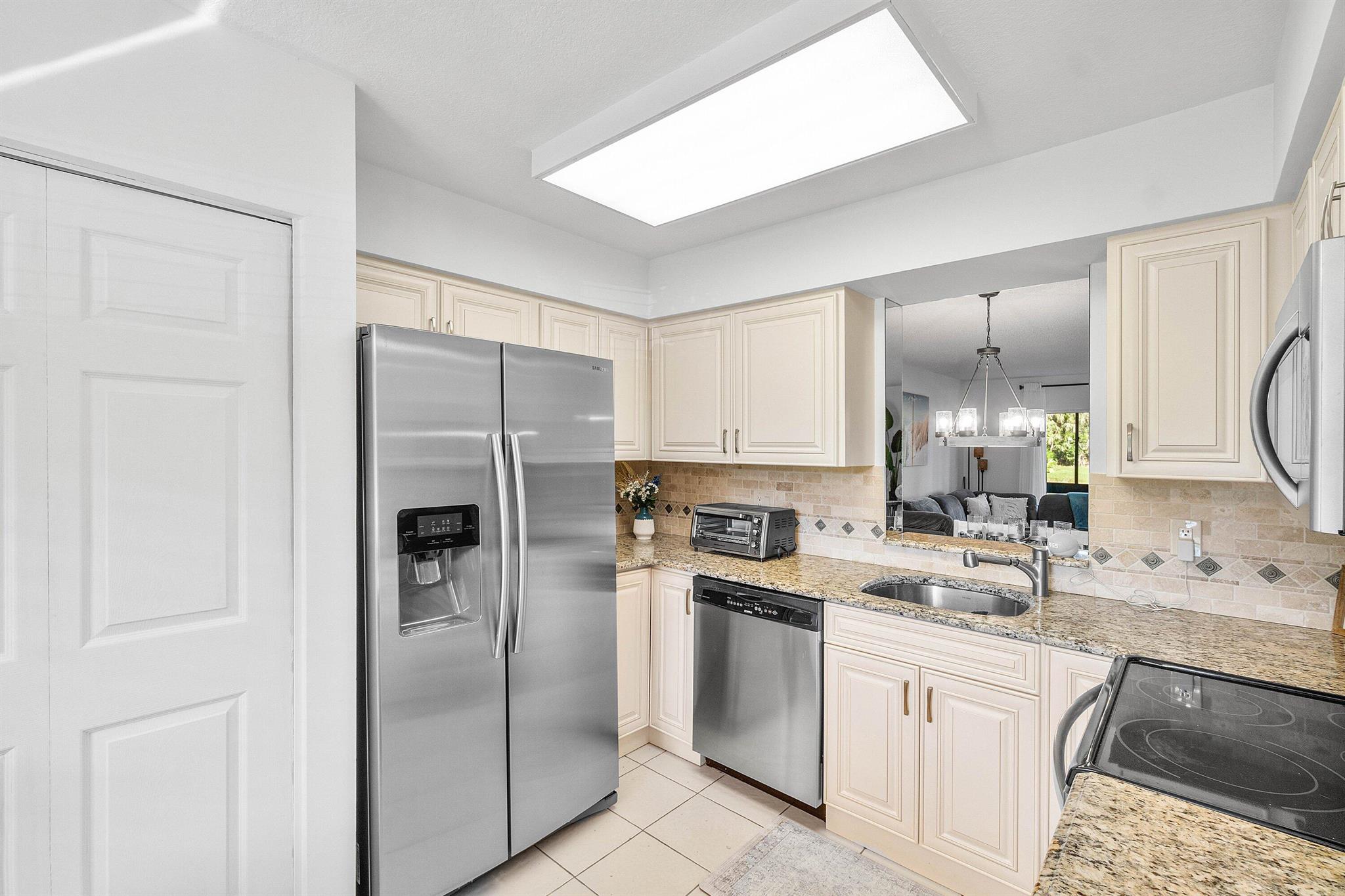 7321 Amberly Lane 108