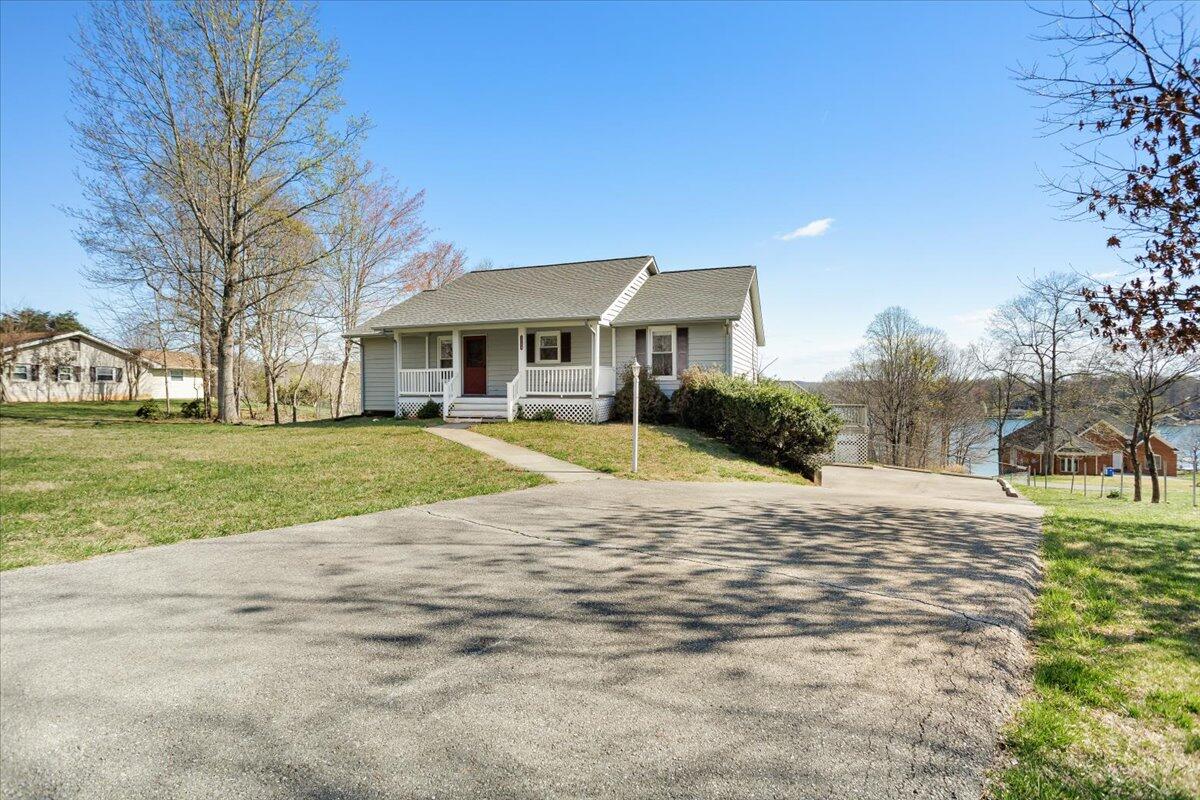 3746 Isle of Pines DR