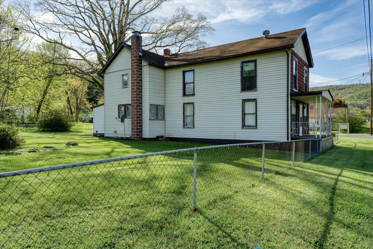 23645 Botetourt RD