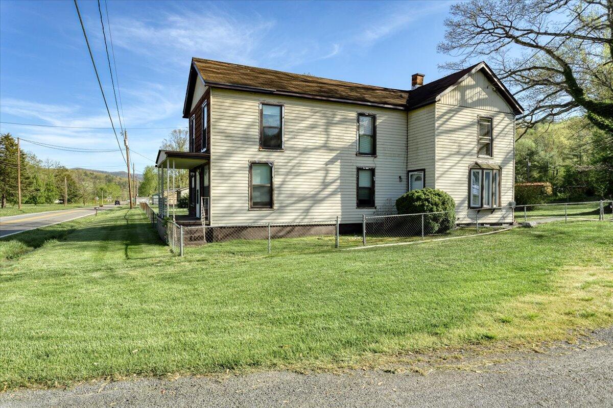 23645 Botetourt RD