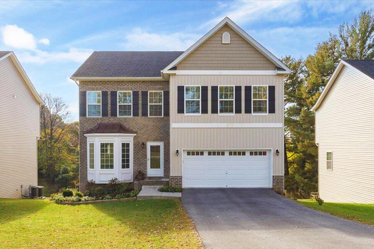 3222 Clearview DR