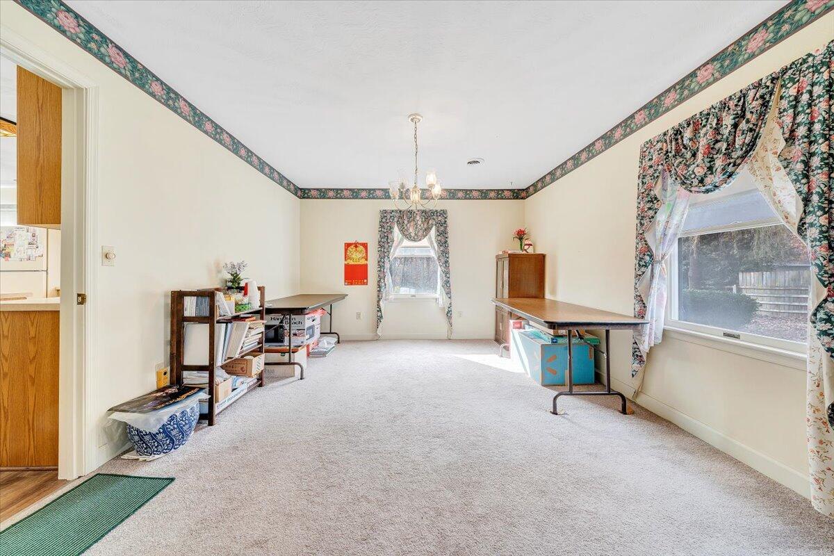 34 Foxfire RD