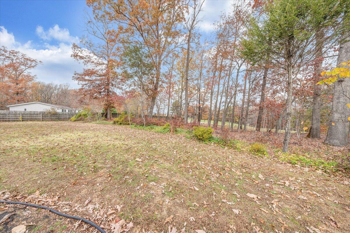 34 Foxfire RD