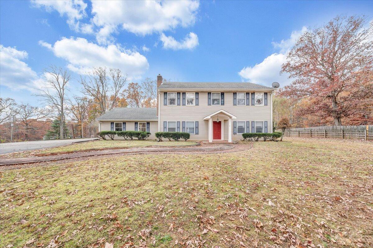 34 Foxfire RD