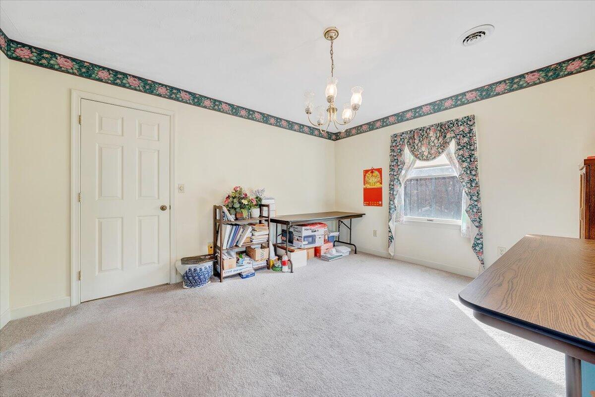 34 Foxfire RD