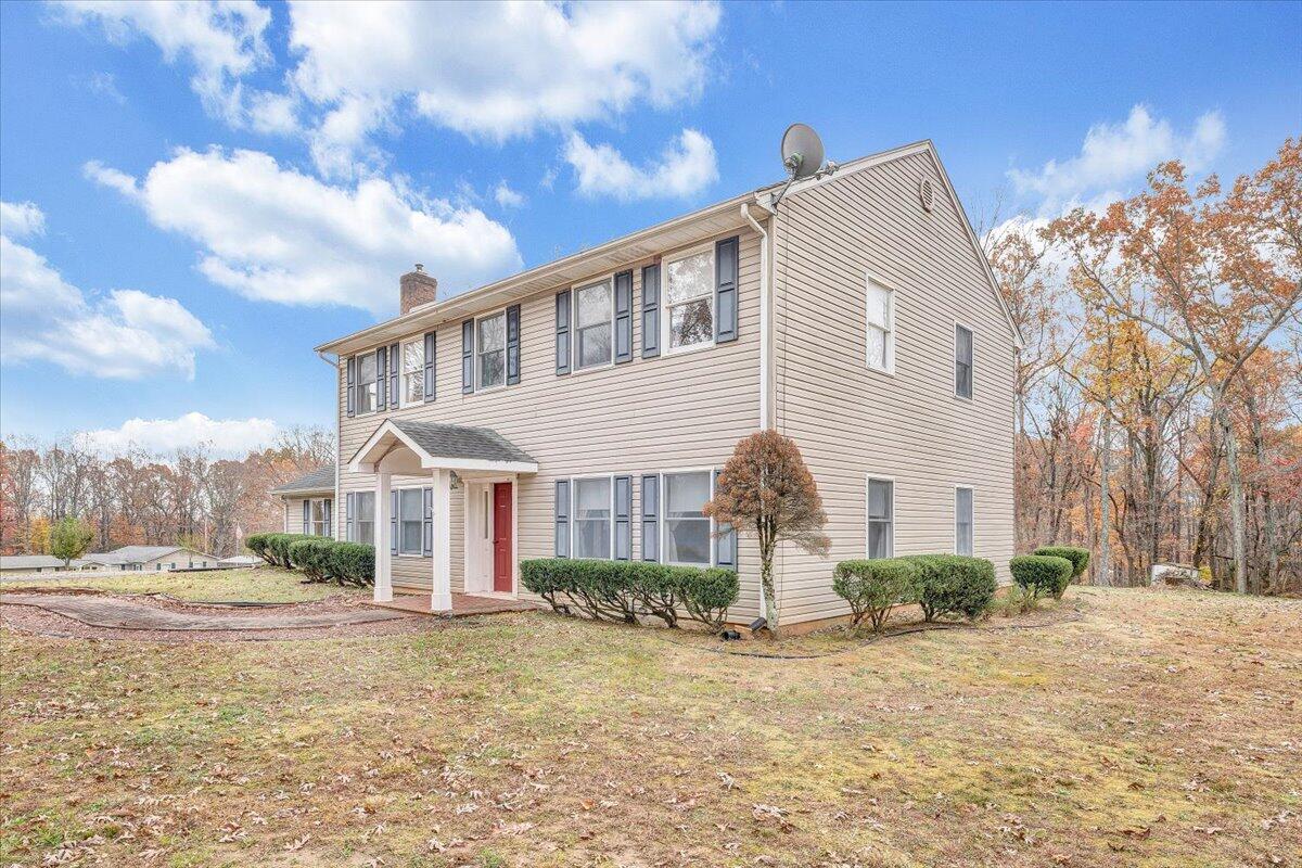 34 Foxfire RD