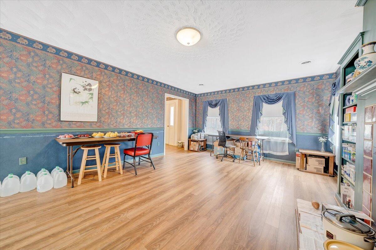 34 Foxfire RD