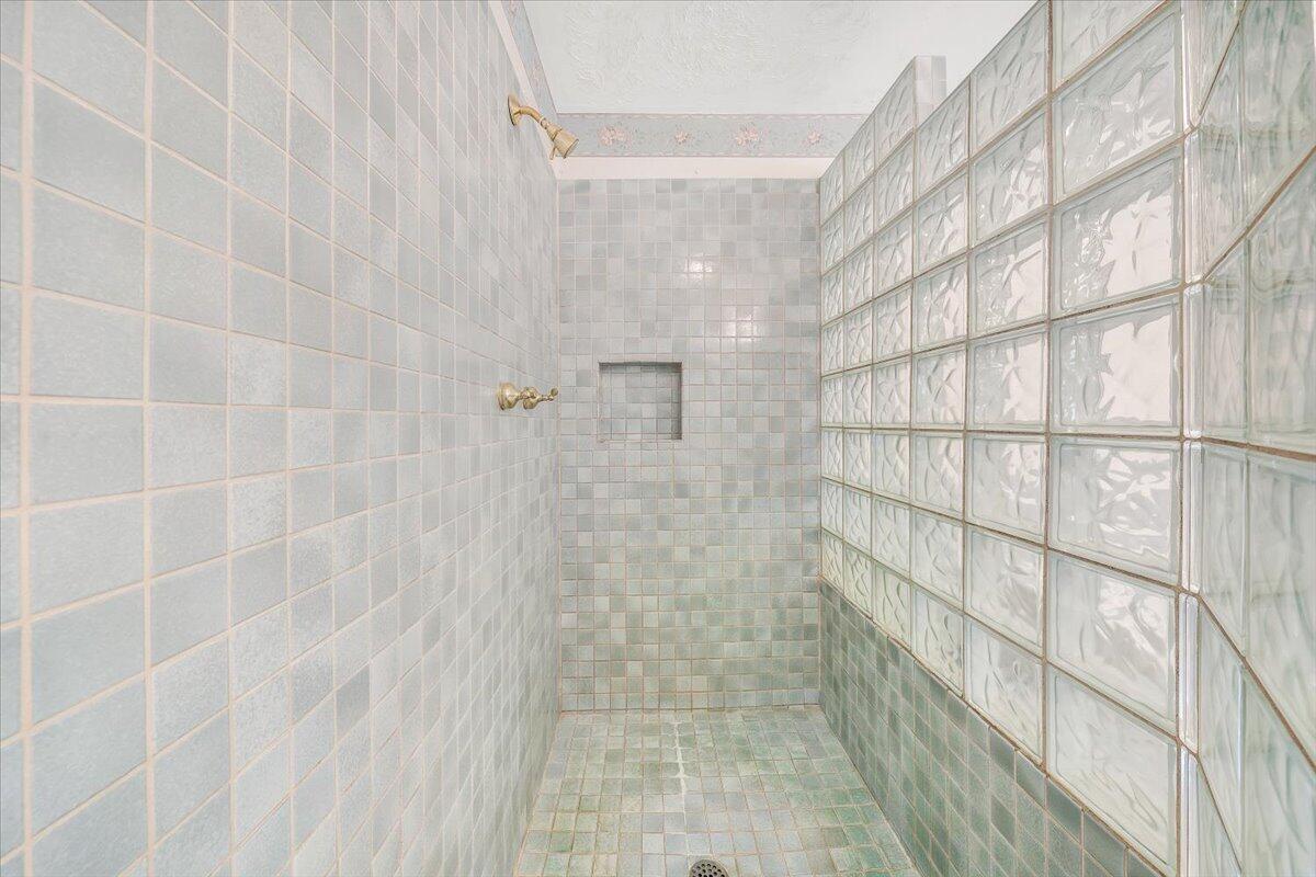 34 Foxfire RD