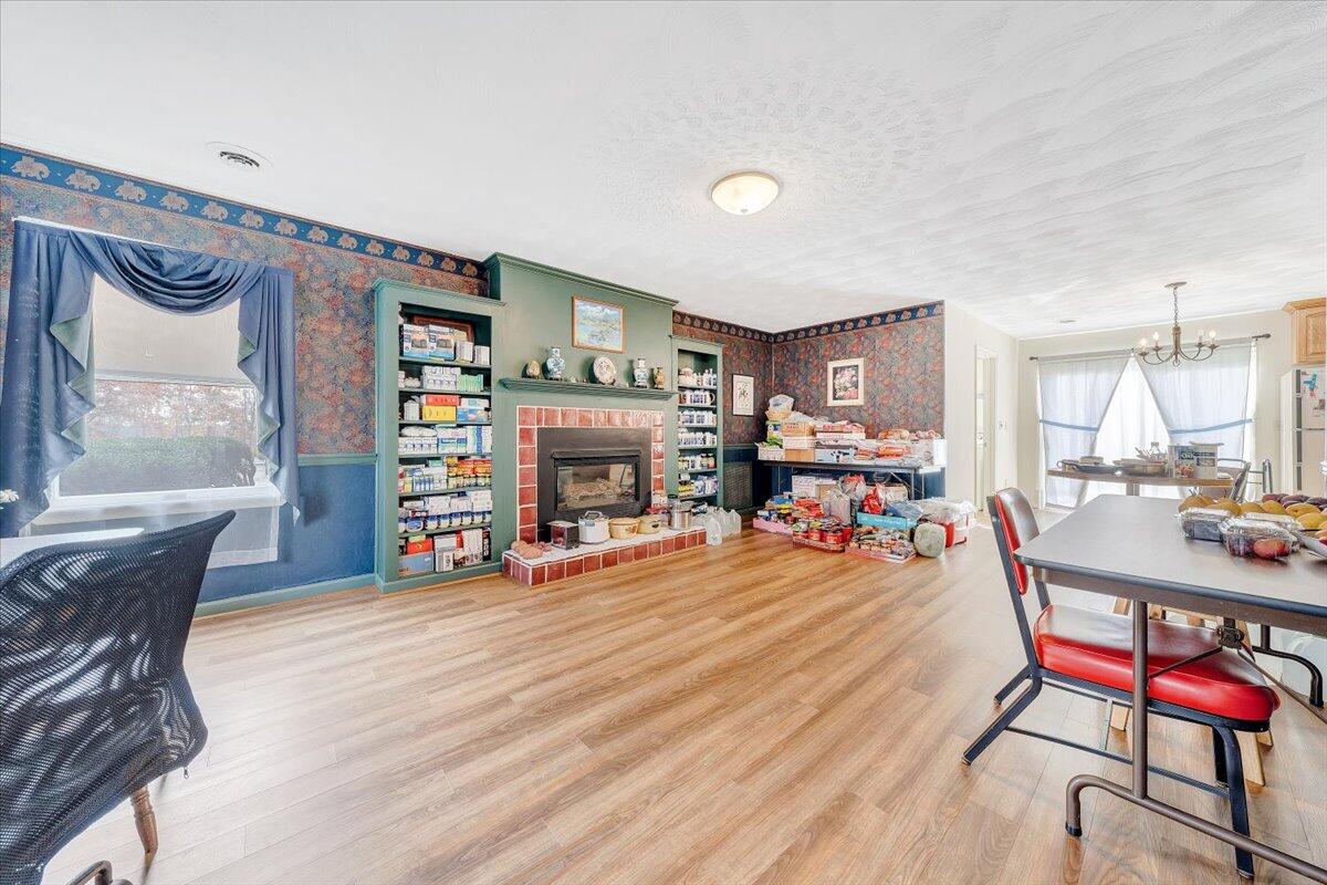 34 Foxfire RD