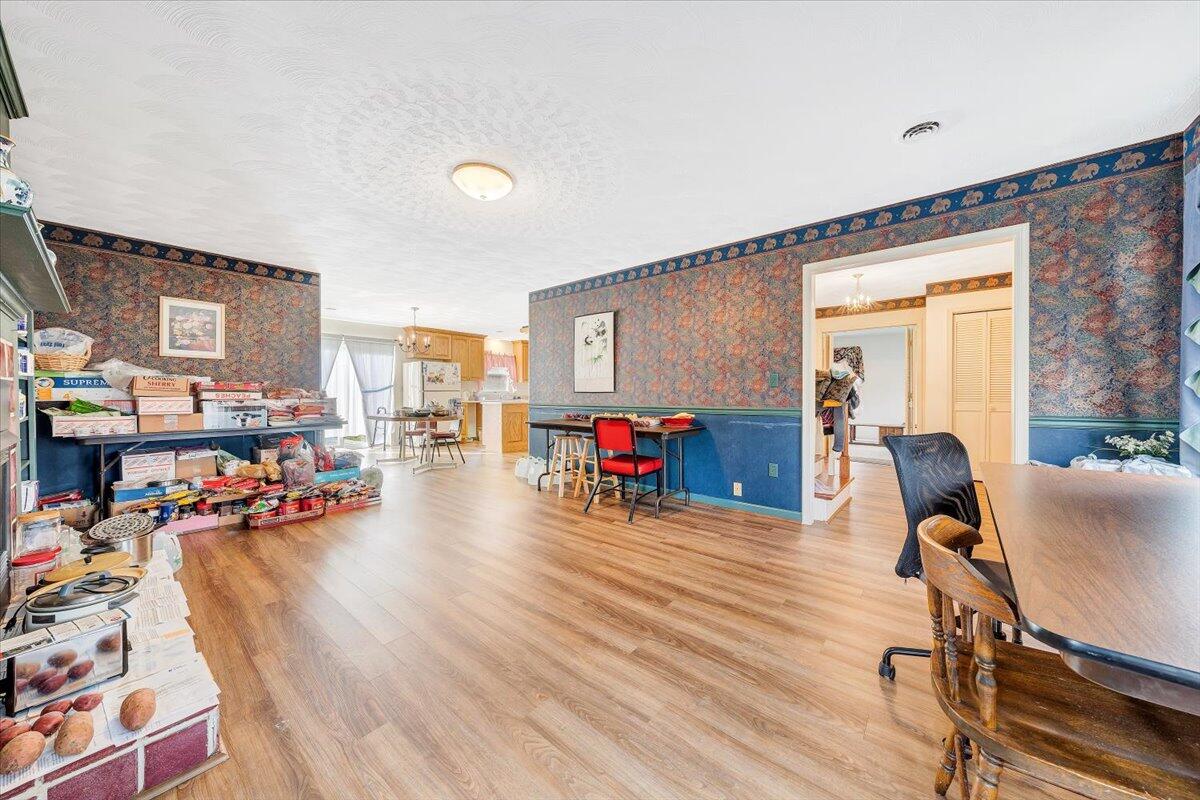 34 Foxfire RD